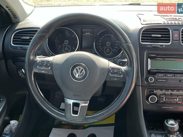 Білий Фольксваген Гольф, об'ємом двигуна 2 л та пробігом 217 тис. км за 8450 $, фото 16 на Automoto.ua