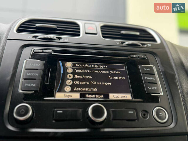 Белый Фольксваген Гольф, объемом двигателя 1.6 л и пробегом 254 тыс. км за 8199 $, фото 79 на Automoto.ua