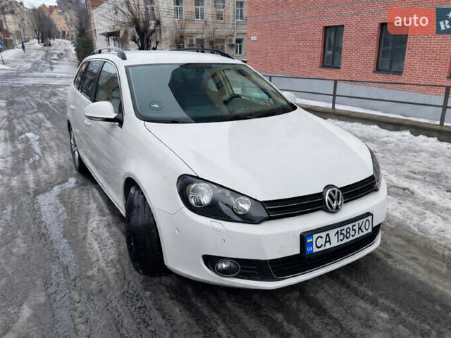 Белый Фольксваген Гольф, объемом двигателя 1.39 л и пробегом 176 тыс. км за 7650 $, фото 3 на Automoto.ua