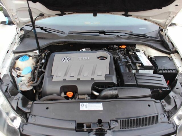 Білий Фольксваген Гольф, об'ємом двигуна 2 л та пробігом 254 тис. км за 6650 $, фото 17 на Automoto.ua