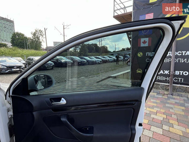 Білий Фольксваген Гольф, об'ємом двигуна 2 л та пробігом 217 тис. км за 8450 $, фото 21 на Automoto.ua