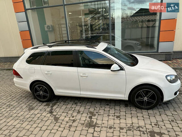 Білий Фольксваген Гольф, об'ємом двигуна 1.6 л та пробігом 241 тис. км за 7650 $, фото 11 на Automoto.ua