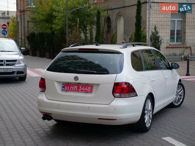 Білий Фольксваген Гольф, об'ємом двигуна 2 л та пробігом 253 тис. км за 9500 $, фото 4 на Automoto.ua