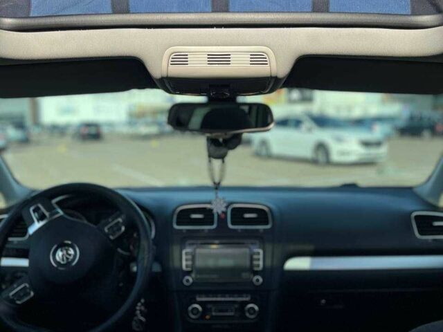 Белый Фольксваген Гольф, объемом двигателя 2 л и пробегом 300 тыс. км за 7650 $, фото 7 на Automoto.ua