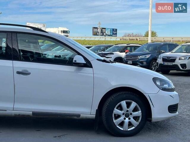 Белый Фольксваген Гольф, объемом двигателя 1.6 л и пробегом 289 тыс. км за 9590 $, фото 9 на Automoto.ua