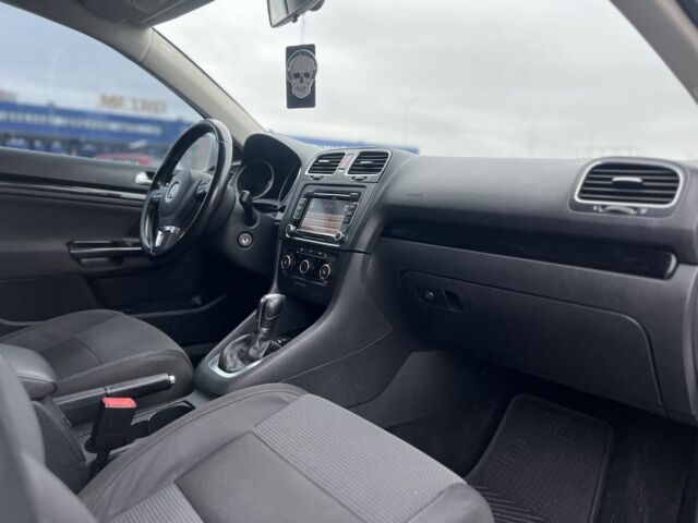 Білий Фольксваген Гольф, об'ємом двигуна 2.5 л та пробігом 258 тис. км за 6800 $, фото 14 на Automoto.ua