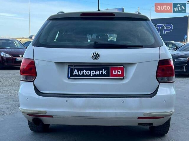 Белый Фольксваген Гольф, объемом двигателя 1.6 л и пробегом 289 тыс. км за 9590 $, фото 5 на Automoto.ua