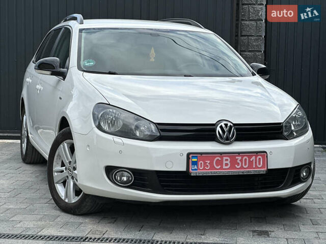 Білий Фольксваген Гольф, об'ємом двигуна 1.6 л та пробігом 215 тис. км за 8600 $, фото 3 на Automoto.ua