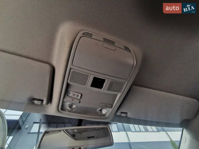 Белый Фольксваген Гольф, объемом двигателя 1.6 л и пробегом 285 тыс. км за 8100 $, фото 16 на Automoto.ua