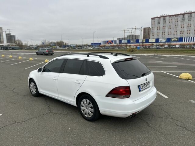 Білий Фольксваген Гольф, об'ємом двигуна 2.5 л та пробігом 258 тис. км за 6800 $, фото 8 на Automoto.ua