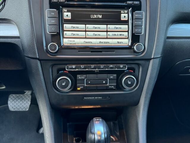 Белый Фольксваген Гольф, объемом двигателя 1.4 л и пробегом 130 тыс. км за 7800 $, фото 20 на Automoto.ua