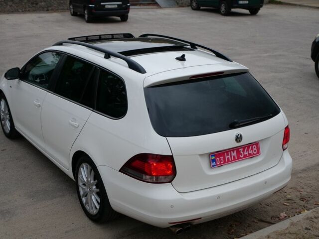 Білий Фольксваген Гольф, об'ємом двигуна 2 л та пробігом 253 тис. км за 9500 $, фото 6 на Automoto.ua