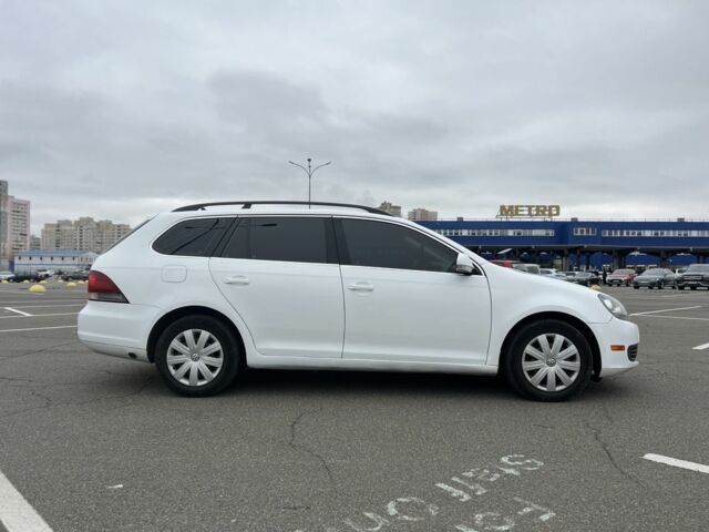 Білий Фольксваген Гольф, об'ємом двигуна 2.5 л та пробігом 258 тис. км за 6800 $, фото 5 на Automoto.ua