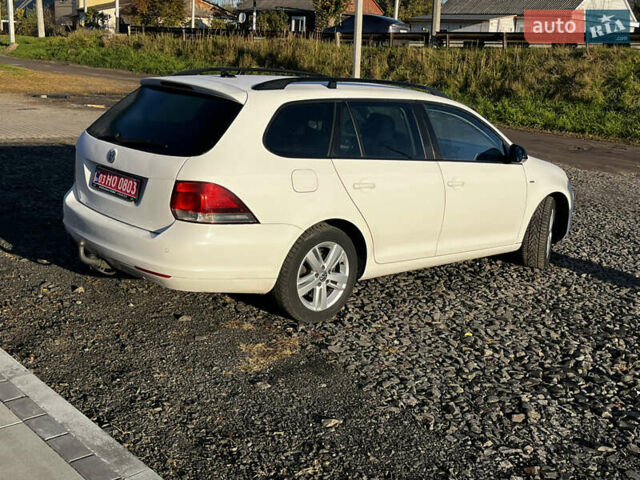 Белый Фольксваген Гольф, объемом двигателя 1.6 л и пробегом 327 тыс. км за 7800 $, фото 8 на Automoto.ua