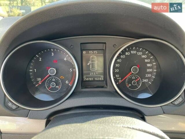 Білий Фольксваген Гольф, об'ємом двигуна 1.6 л та пробігом 250 тис. км за 7200 $, фото 13 на Automoto.ua