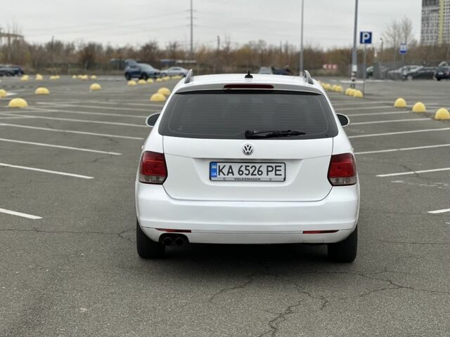 Білий Фольксваген Гольф, об'ємом двигуна 2.5 л та пробігом 258 тис. км за 6800 $, фото 3 на Automoto.ua