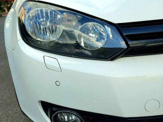 Белый Фольксваген Гольф, объемом двигателя 1.6 л и пробегом 223 тыс. км за 8500 $, фото 1 на Automoto.ua