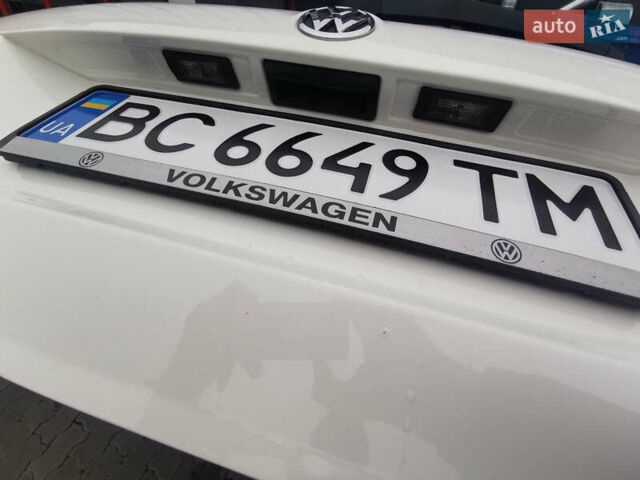 Белый Фольксваген Гольф, объемом двигателя 1.6 л и пробегом 285 тыс. км за 8100 $, фото 8 на Automoto.ua