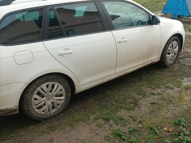 Білий Фольксваген Гольф, об'ємом двигуна 0 л та пробігом 256 тис. км за 7100 $, фото 4 на Automoto.ua