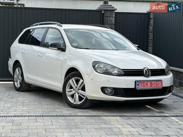 Білий Фольксваген Гольф, об'ємом двигуна 1.6 л та пробігом 215 тис. км за 8600 $, фото 5 на Automoto.ua
