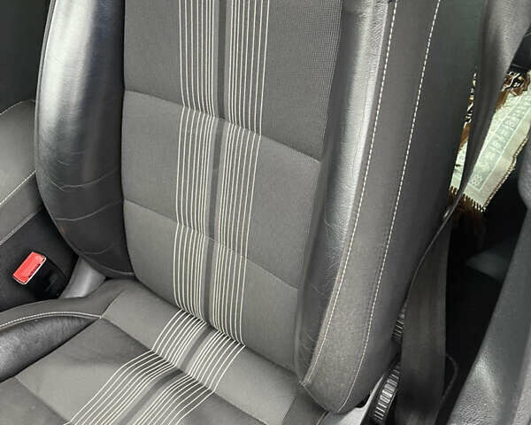 Белый Фольксваген Гольф, объемом двигателя 1.6 л и пробегом 314 тыс. км за 7900 $, фото 21 на Automoto.ua