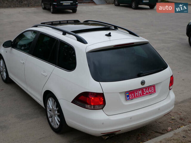 Білий Фольксваген Гольф, об'ємом двигуна 2 л та пробігом 253 тис. км за 9500 $, фото 19 на Automoto.ua