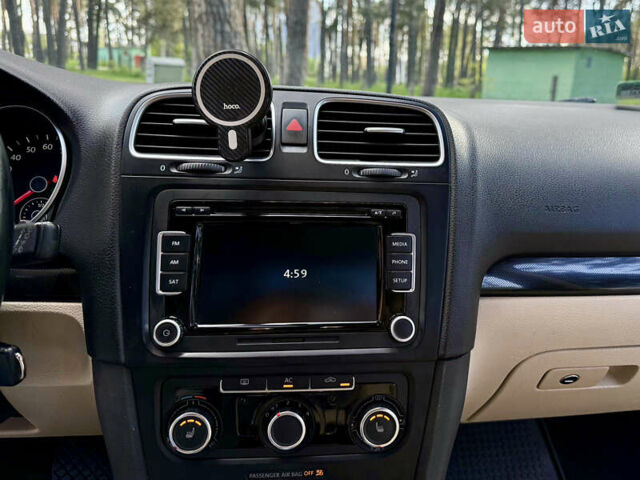 Білий Фольксваген Гольф, об'ємом двигуна 1.97 л та пробігом 160 тис. км за 7500 $, фото 24 на Automoto.ua