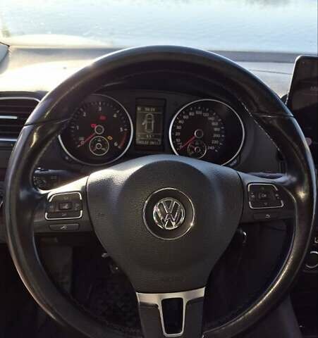 Білий Фольксваген Гольф, об'ємом двигуна 1.6 л та пробігом 297 тис. км за 7200 $, фото 5 на Automoto.ua