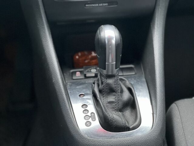 Білий Фольксваген Гольф, об'ємом двигуна 2.5 л та пробігом 258 тис. км за 6800 $, фото 12 на Automoto.ua