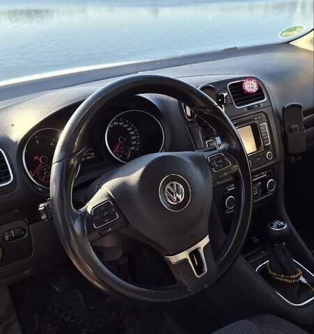 Білий Фольксваген Гольф, об'ємом двигуна 1.6 л та пробігом 297 тис. км за 7200 $, фото 10 на Automoto.ua