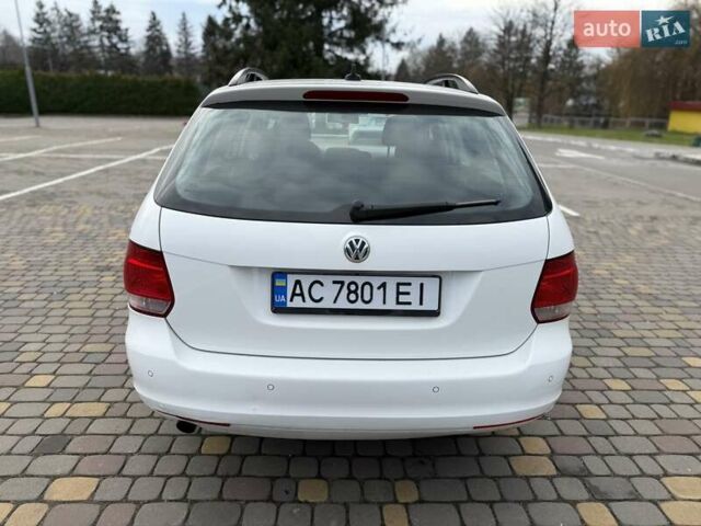 Белый Фольксваген Гольф, объемом двигателя 1.6 л и пробегом 256 тыс. км за 7150 $, фото 4 на Automoto.ua