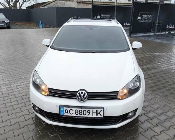 Белый Фольксваген Гольф, объемом двигателя 1.97 л и пробегом 320 тыс. км за 8400 $, фото 1 на Automoto.ua