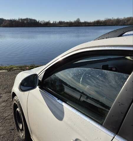 Білий Фольксваген Гольф, об'ємом двигуна 1.6 л та пробігом 297 тис. км за 7200 $, фото 8 на Automoto.ua