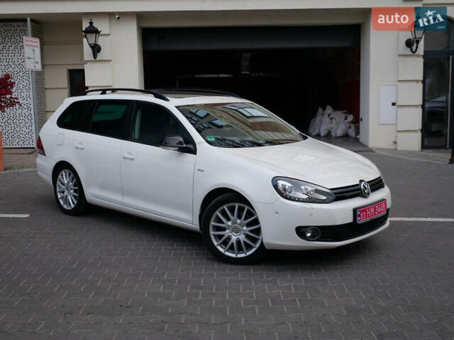 Білий Фольксваген Гольф, об'ємом двигуна 2 л та пробігом 253 тис. км за 9500 $, фото 2 на Automoto.ua