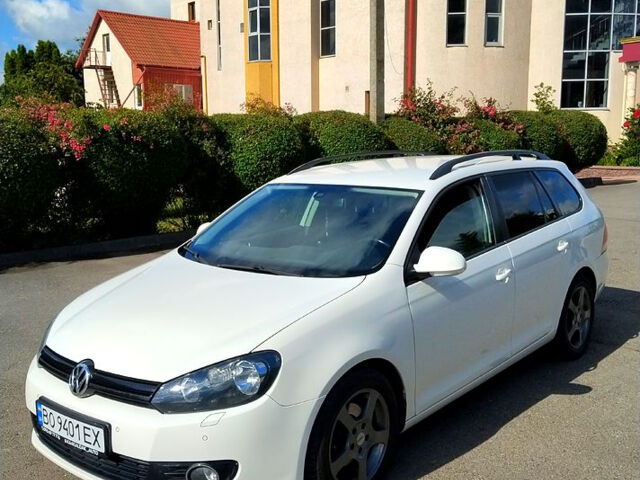 Белый Фольксваген Гольф, объемом двигателя 1.6 л и пробегом 223 тыс. км за 8500 $, фото 5 на Automoto.ua