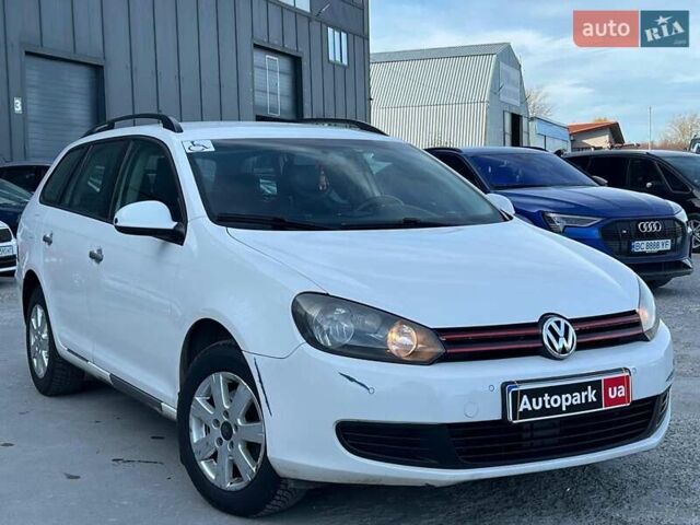 Белый Фольксваген Гольф, объемом двигателя 1.6 л и пробегом 289 тыс. км за 9590 $, фото 10 на Automoto.ua