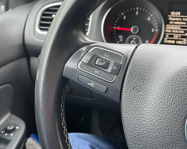 Белый Фольксваген Гольф, объемом двигателя 1.6 л и пробегом 314 тыс. км за 7700 $, фото 15 на Automoto.ua