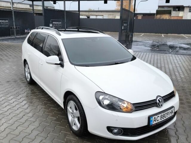Белый Фольксваген Гольф, объемом двигателя 2 л и пробегом 320 тыс. км за 10000 $, фото 1 на Automoto.ua