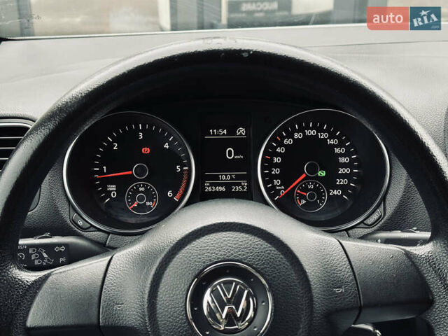 Белый Фольксваген Гольф, объемом двигателя 1.6 л и пробегом 263 тыс. км за 7999 $, фото 42 на Automoto.ua