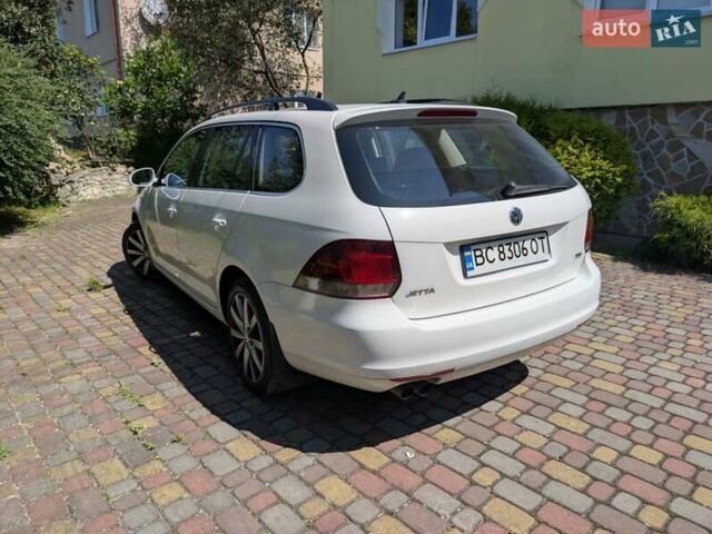 Белый Фольксваген Гольф, объемом двигателя 1.97 л и пробегом 241 тыс. км за 7600 $, фото 6 на Automoto.ua