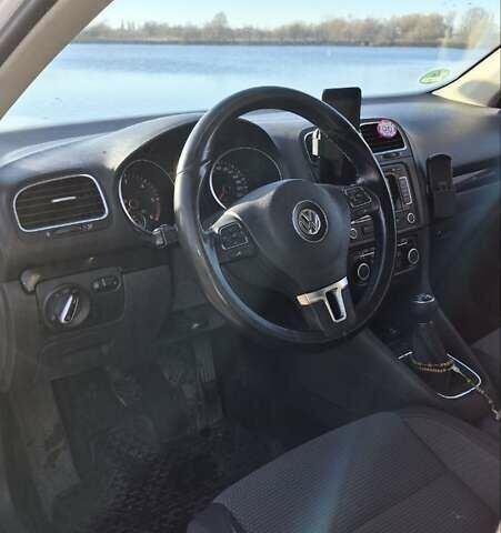 Білий Фольксваген Гольф, об'ємом двигуна 1.6 л та пробігом 297 тис. км за 7200 $, фото 13 на Automoto.ua