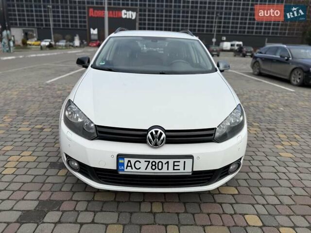 Белый Фольксваген Гольф, объемом двигателя 1.6 л и пробегом 256 тыс. км за 7150 $, фото 1 на Automoto.ua