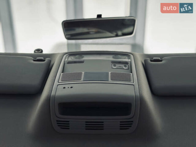 Белый Фольксваген Гольф, объемом двигателя 1.6 л и пробегом 263 тыс. км за 7999 $, фото 35 на Automoto.ua