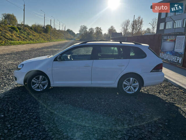 Белый Фольксваген Гольф, объемом двигателя 1.6 л и пробегом 327 тыс. км за 7800 $, фото 6 на Automoto.ua