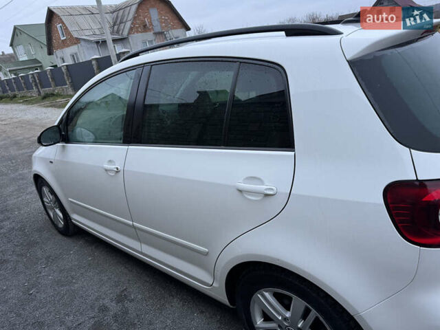 Білий Фольксваген Гольф, об'ємом двигуна 1.6 л та пробігом 267 тис. км за 8700 $, фото 4 на Automoto.ua