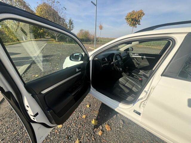 Білий Фольксваген Гольф, об'ємом двигуна 1.4 л та пробігом 213 тис. км за 9000 $, фото 15 на Automoto.ua