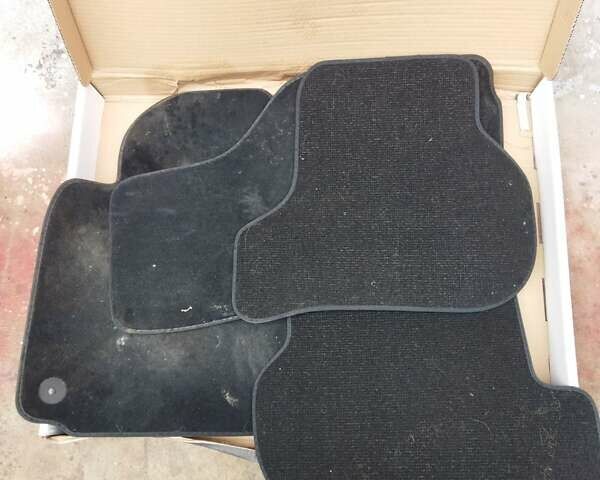 Білий Фольксваген Гольф, об'ємом двигуна 1.6 л та пробігом 202 тис. км за 7900 $, фото 2 на Automoto.ua