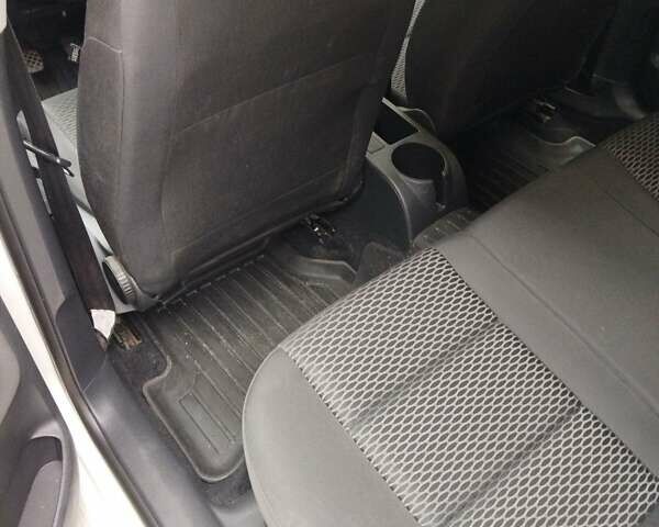 Білий Фольксваген Гольф, об'ємом двигуна 1.6 л та пробігом 202 тис. км за 7900 $, фото 11 на Automoto.ua