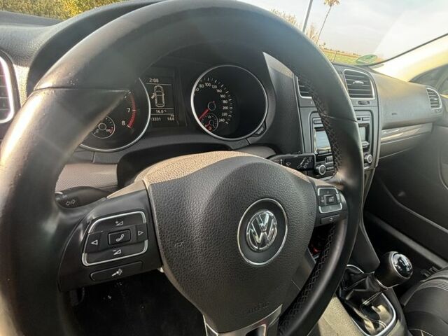 Білий Фольксваген Гольф, об'ємом двигуна 1.4 л та пробігом 213 тис. км за 9000 $, фото 17 на Automoto.ua