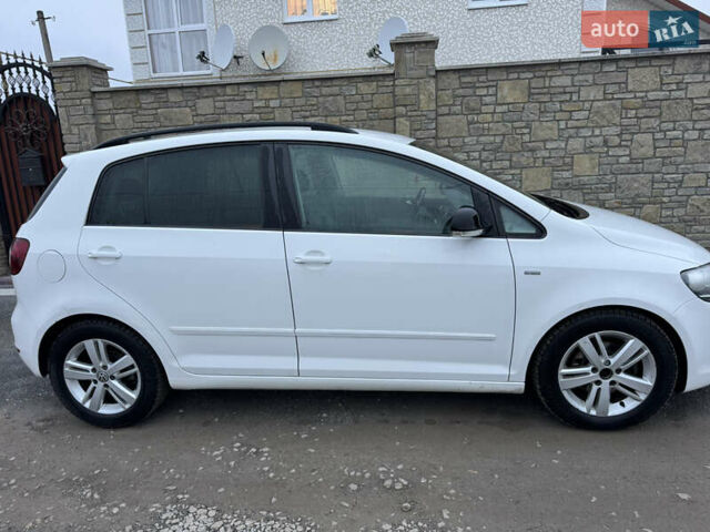 Білий Фольксваген Гольф, об'ємом двигуна 1.6 л та пробігом 267 тис. км за 8700 $, фото 1 на Automoto.ua